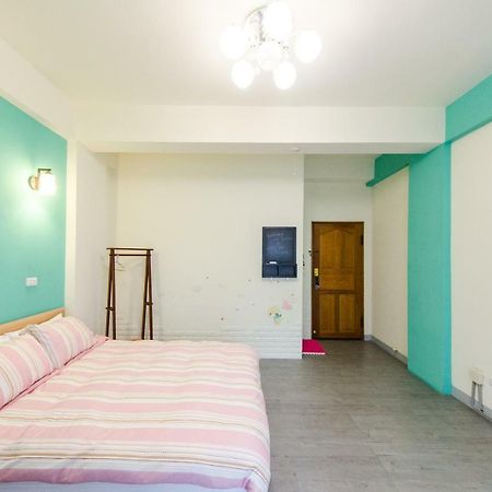 Beautiful Dream Tainan Homestay Exterior photo