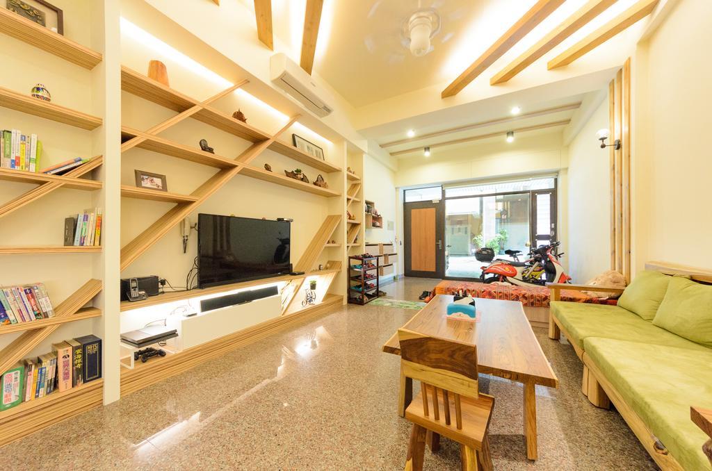 Beautiful Dream Tainan Homestay Exterior photo