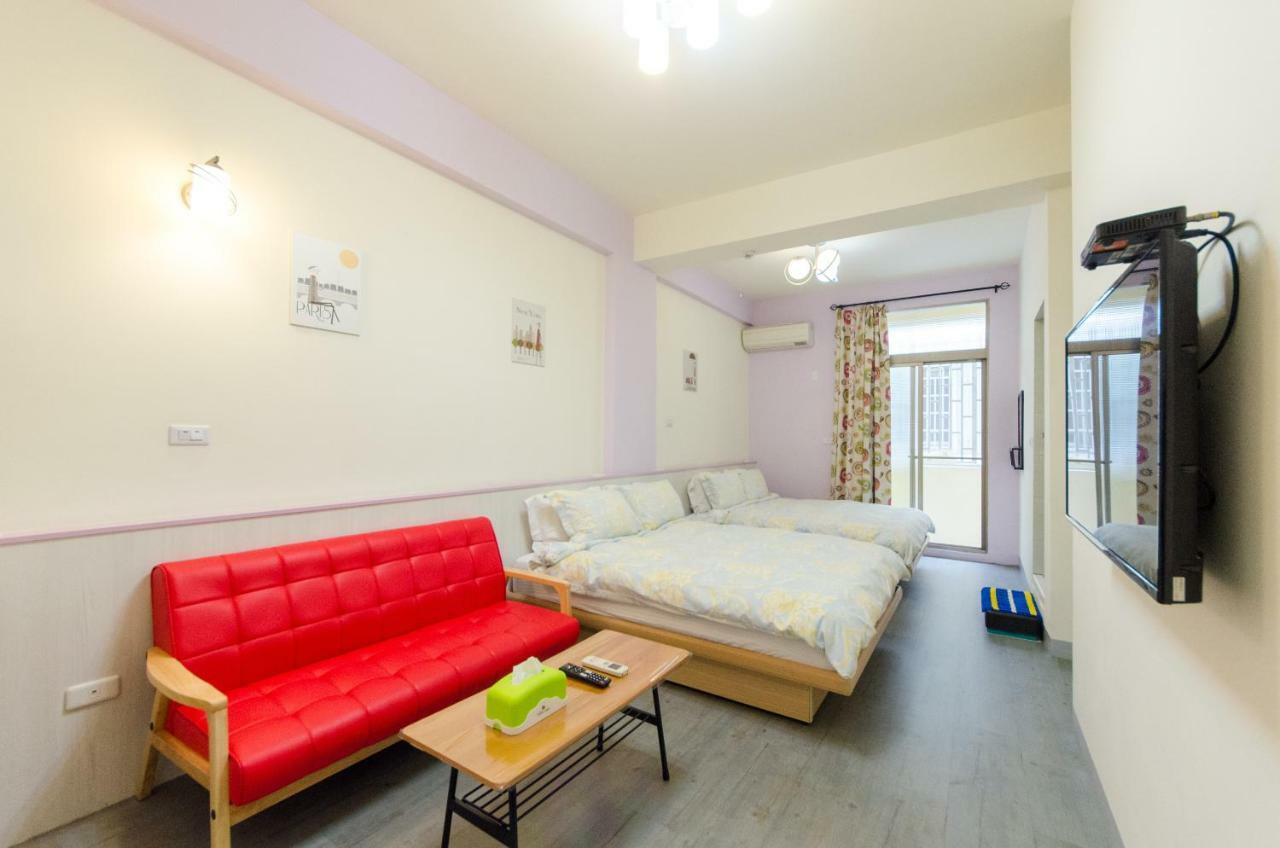 Beautiful Dream Tainan Homestay Exterior photo
