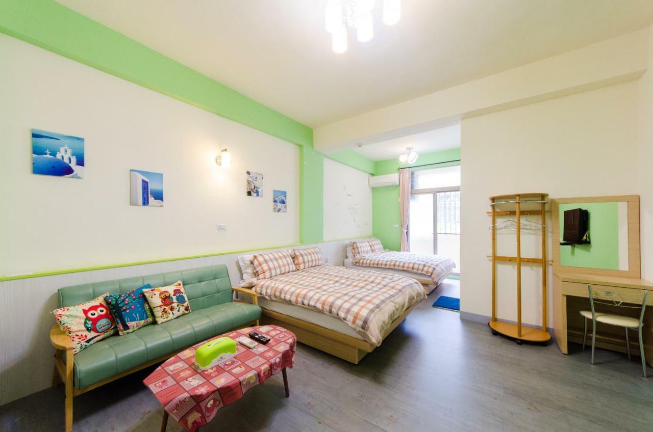 Beautiful Dream Tainan Homestay Exterior photo